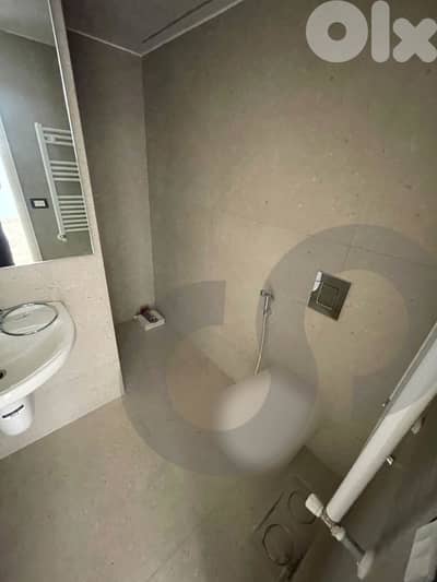 DUPLEX -Calm area-Hamra, Beirut/حمرا, بيروت REF#JT114123