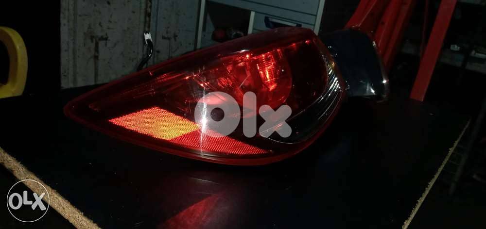 Stopet mazda 2 hatshback model 2018 4