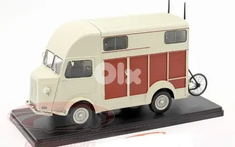 Citroën Type H diecast car model 1:24