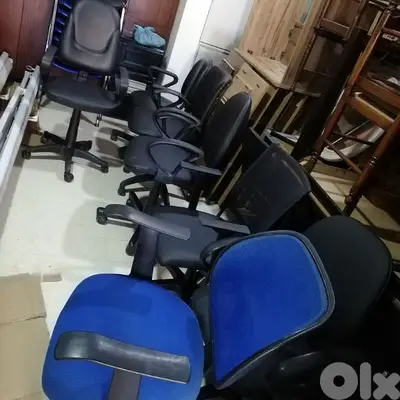 كراسي اوروبي شبه جديد