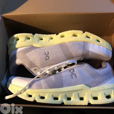 On Running Mens Cloudgo - 42