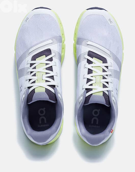 On Running Mens Cloudgo - 42 7