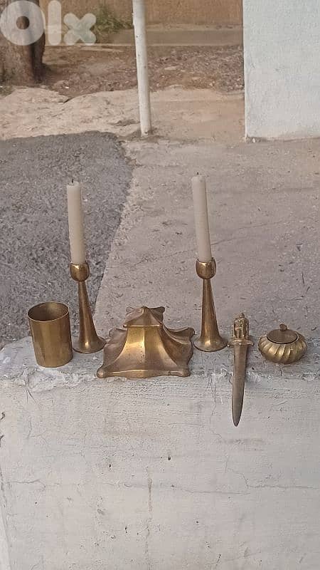 antique 0