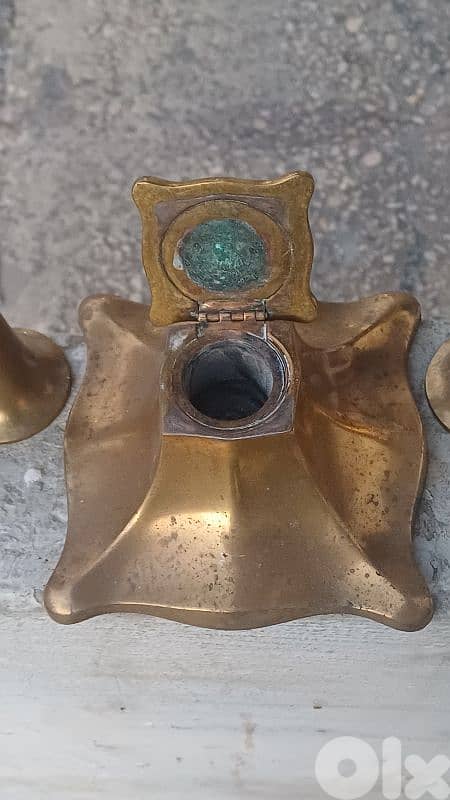antique 4