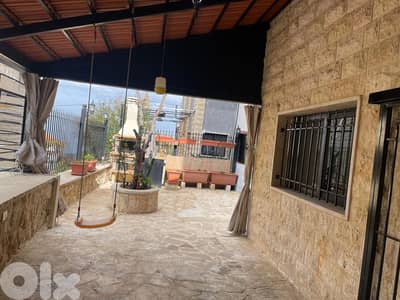 Apartment for sale in Annaya شقة للبيع في عنايا