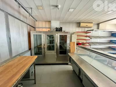 200 SQM Fully Equipped Supermarket/Shop in Jal El Dib, Metn