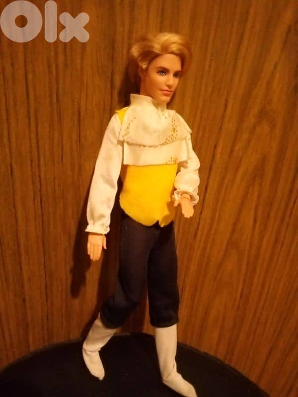 PRINCE KEN ARTICULATED body as new Mattel doll=22$ 6