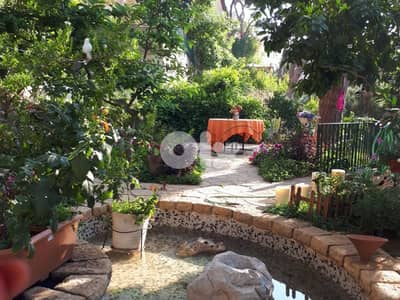 L16414-Villa With Large Garden And Terrace For Sale in Naccache