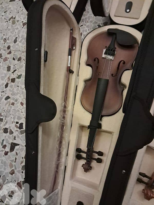 High quality violins all sizes available 6
