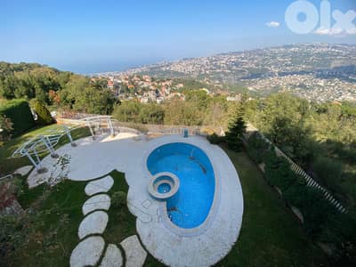 Villa for sale in Bikfaya/ Amazing view/ Garden/ Pool/ Furnished
