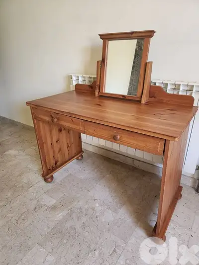 Night stand