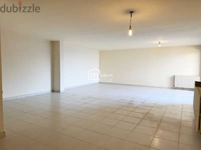 600 Sqm + 400 Sqm Garden - Sea View - Apartment For Sale In Rabieh