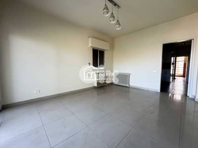 400 Sqm - Apartment for Sale in Rabieh