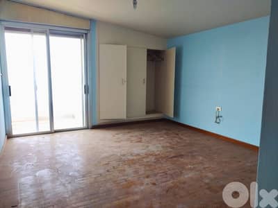 L16427-Spacious 3-Bedroom Apartment For Rent in Kfarhbeib