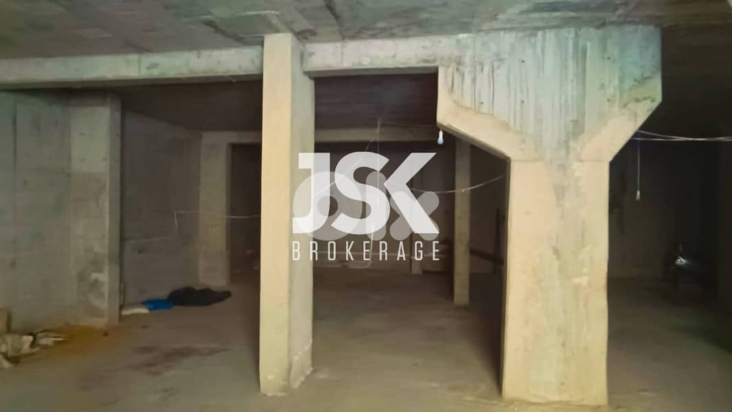 L16429-Warehouse For Sale In A Prime Location In New Shayle 0