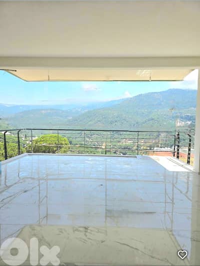 Apartment for sale in Qennabet Baabdat/ New/ View
