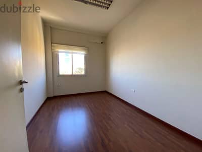 Office for rent in Antelias مكتب للايجار في انطلياس