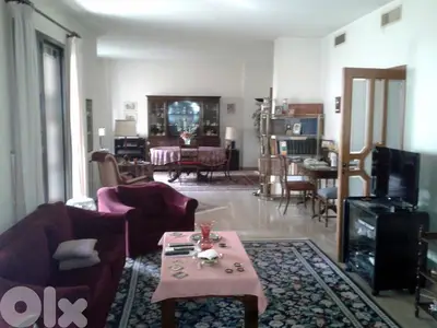 SPACIOUS APARTMENT IN ACHRAFIEH PRIME (250SQ) 3 BEDROOMS , (AC-864)