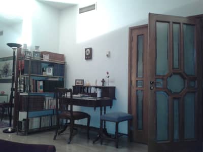 SPACIOUS APARTMENT IN ACHRAFIEH PRIME (250SQ) 3 BEDROOMS , (AC-864)