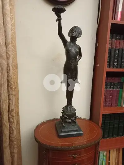 Bronze statue signed A Moreau