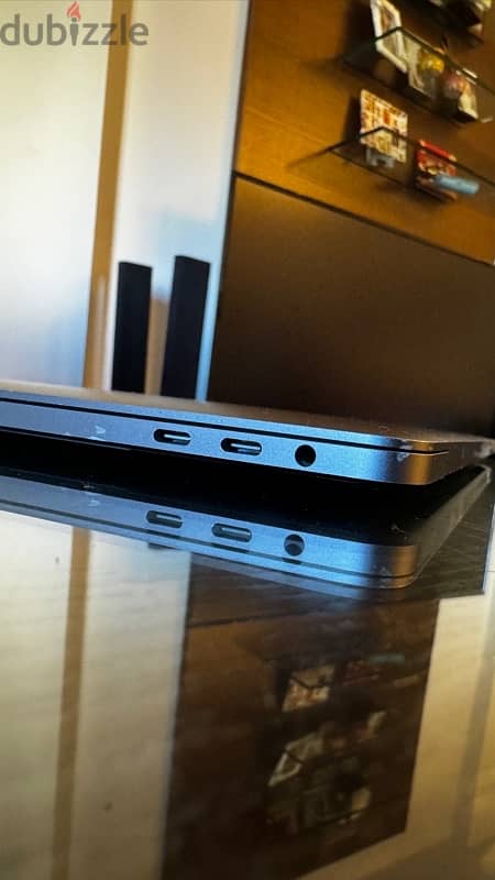 Macbook Pro 15” 32GB i9 1 Terra 5