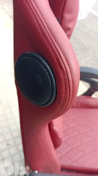 Gaming chairs 11