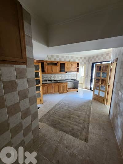 apartment For sale in mtayleb  شقة للبيع في المطيلب