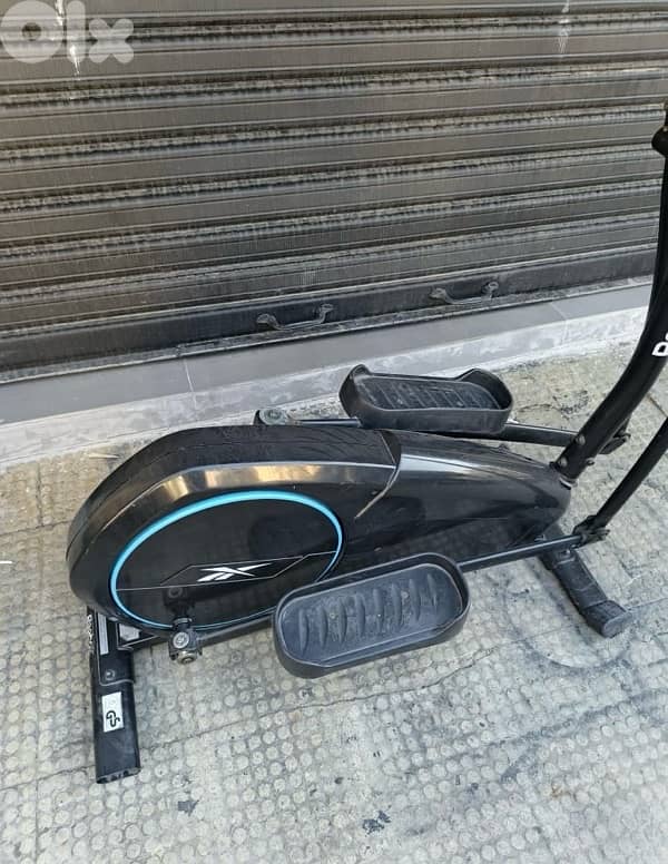 REEBOOK elliptical used 220$ 2