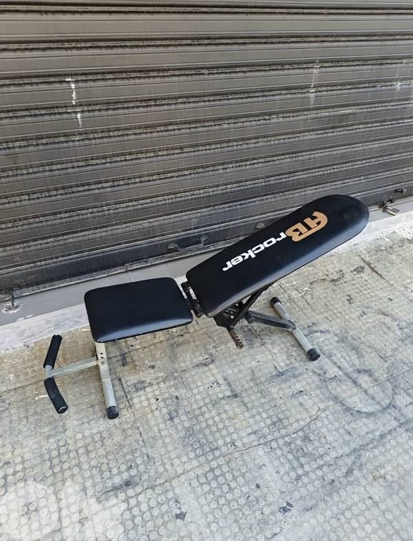 AB Rocker bench used like new 40$ 0