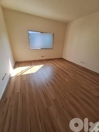 OFFICE IN JAL EL DIB PRIME NEWLY REFURBISHED (250SQ) , (JDBR-145)