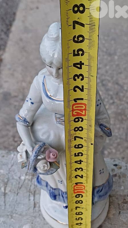 antique 11