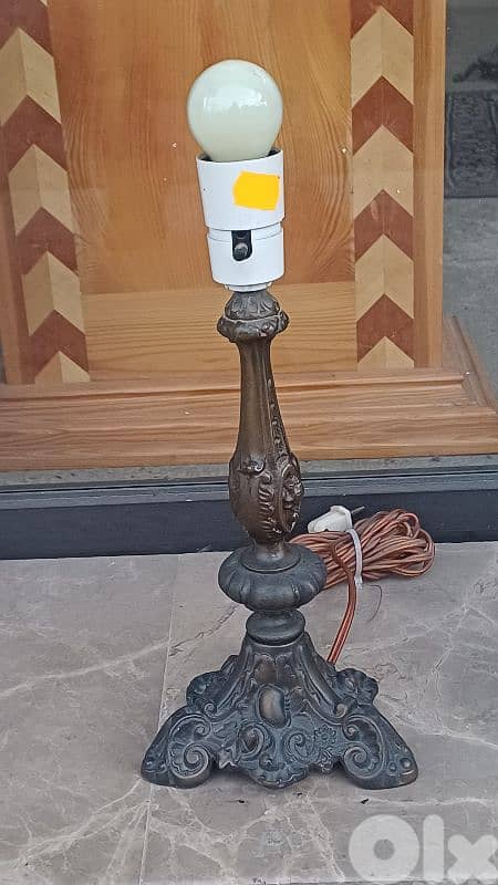 antique 6
