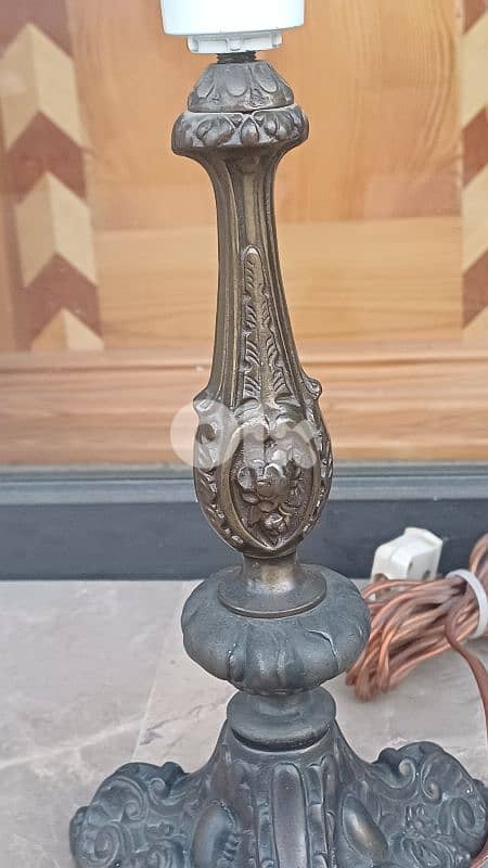antique 8