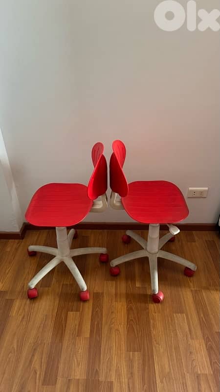 Two punto chair For kids 1