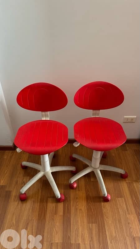 Two punto chair For kids 4