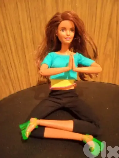 MADE TO MOVE TERESA doll 22 JOINTS body parts in her Own wear=27$