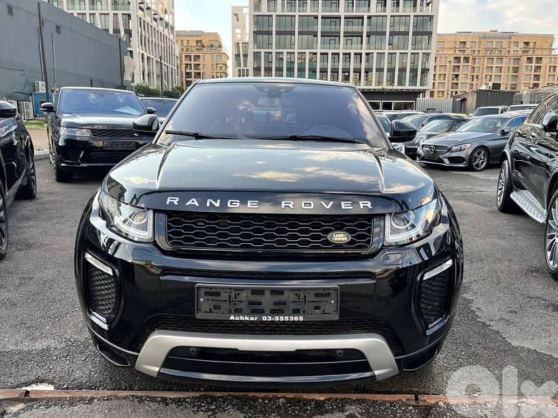 2016 Evoque Dynamic Black/Black 0