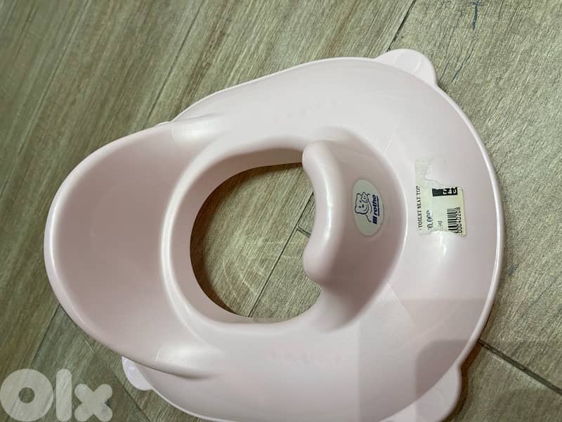 bathtub pink color for a girl 5