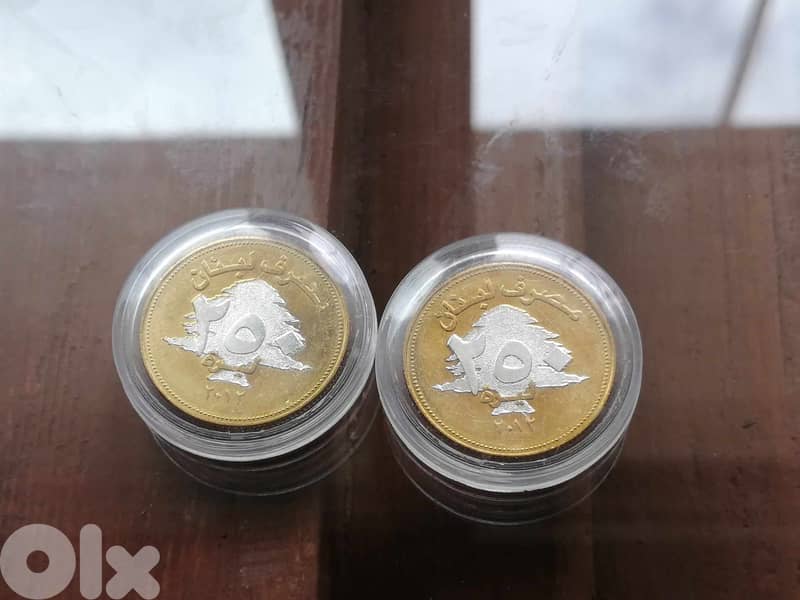 2 Lucky coins 250 Livres 2012 0