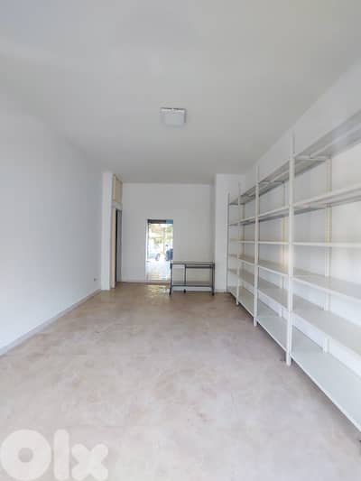 28 SQM Prime Location Shop in Atchaneh, Metn