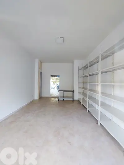 28 SQM Prime Location Shop in Atchaneh, Metn