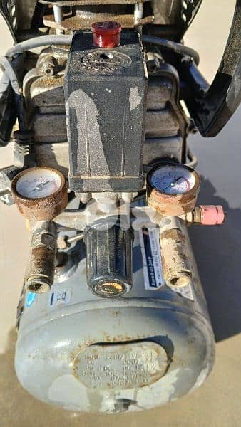 كمبرسور هوا (Air Compressor) 2