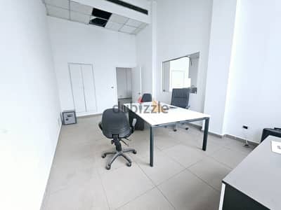 High-Ceiling Spacious Office 600 m² with 24/7 Electricity