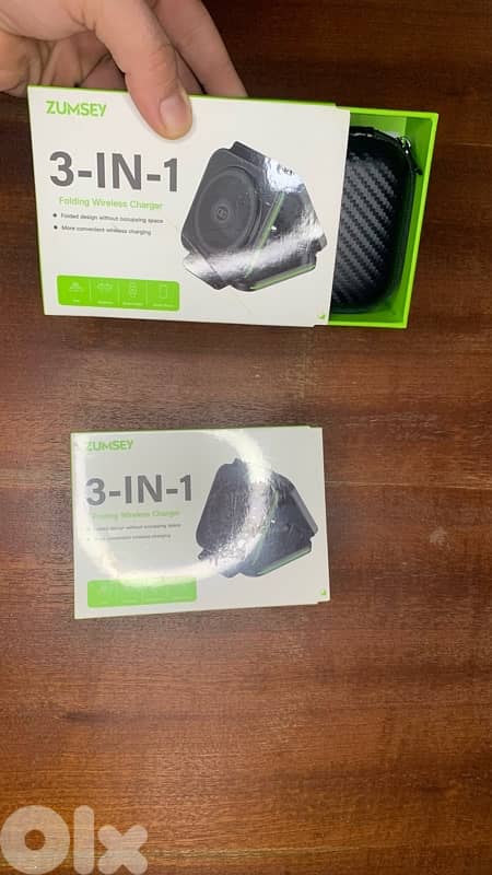 ZUMSEY 3in1 Wireless Charging Station 1