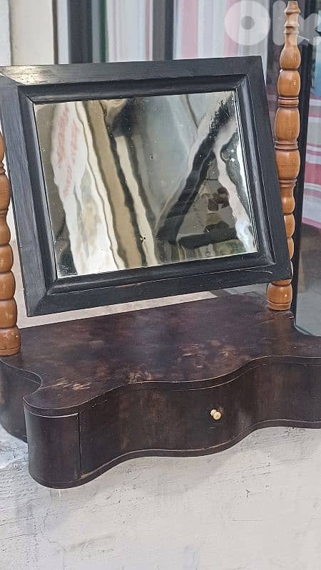 antique 3