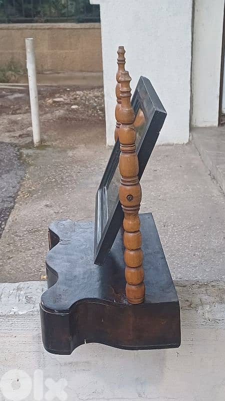 antique 9