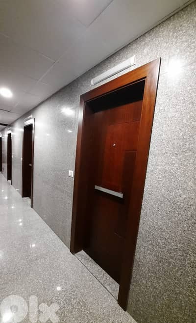 hadath main road office 55 sqm for rent with two parking Ref#5133