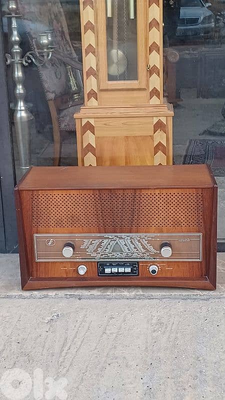 antique 0