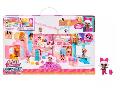 L. O. L. Surprise! Squish Sand Magic House with Tot -
