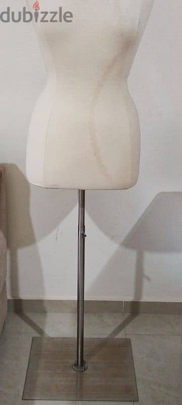 Mannequin in good condition 0